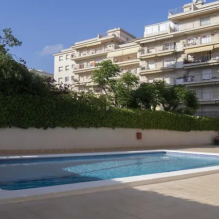 Ribes Apartment *