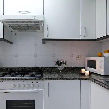 Ribes Apartment